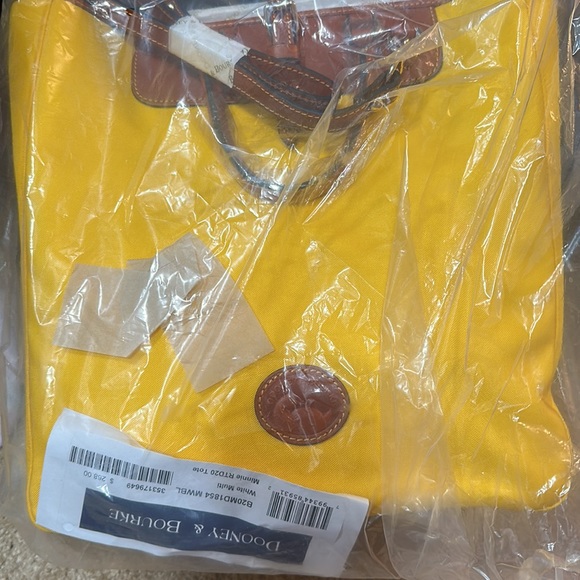 Dooney and Burke Purse - Picture 5 of 6